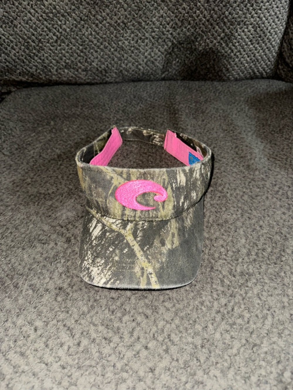 Costa Adjustable Camo and Pink Visor